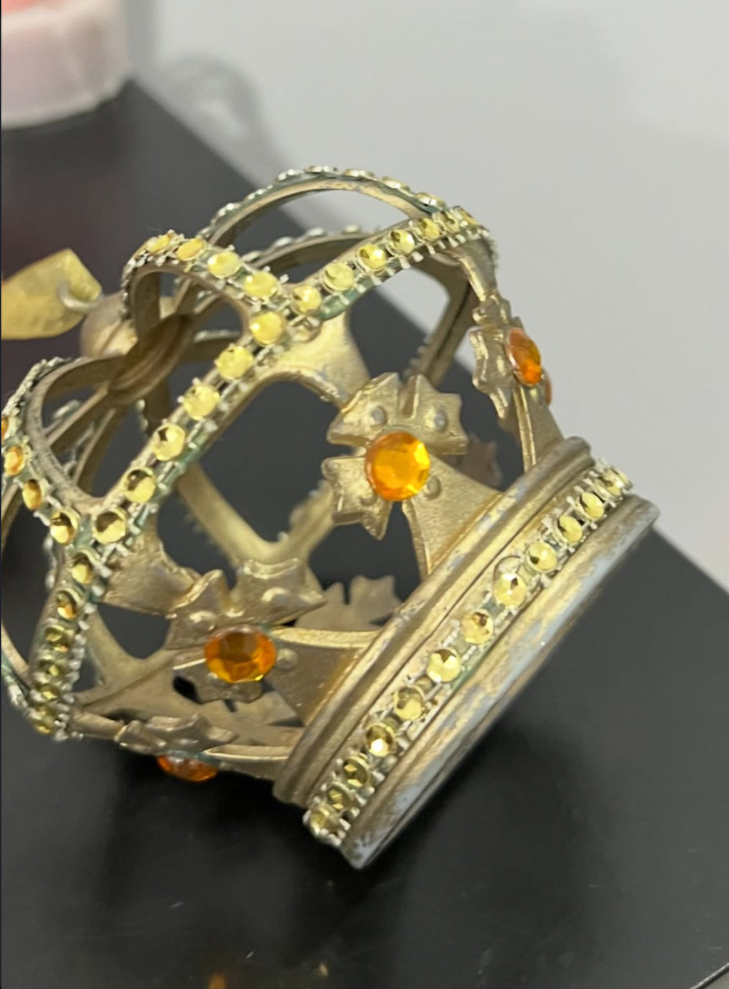 Crown Hanging