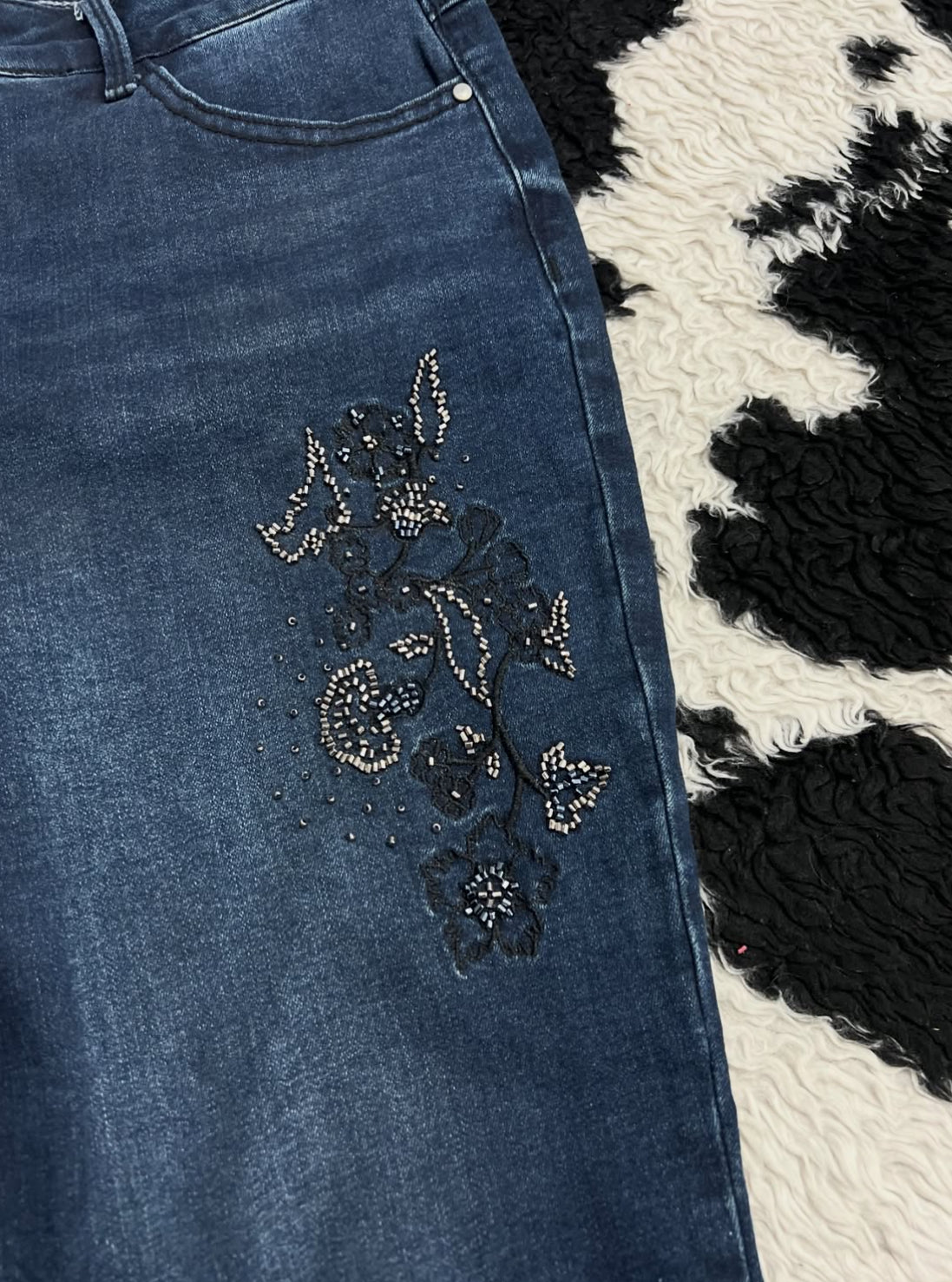 y2k The Slim Floral Embroidered Pants (Waist 32)