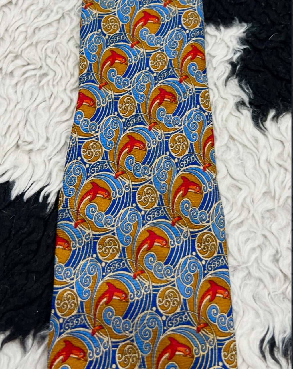 Dolphins & Waves Tie
