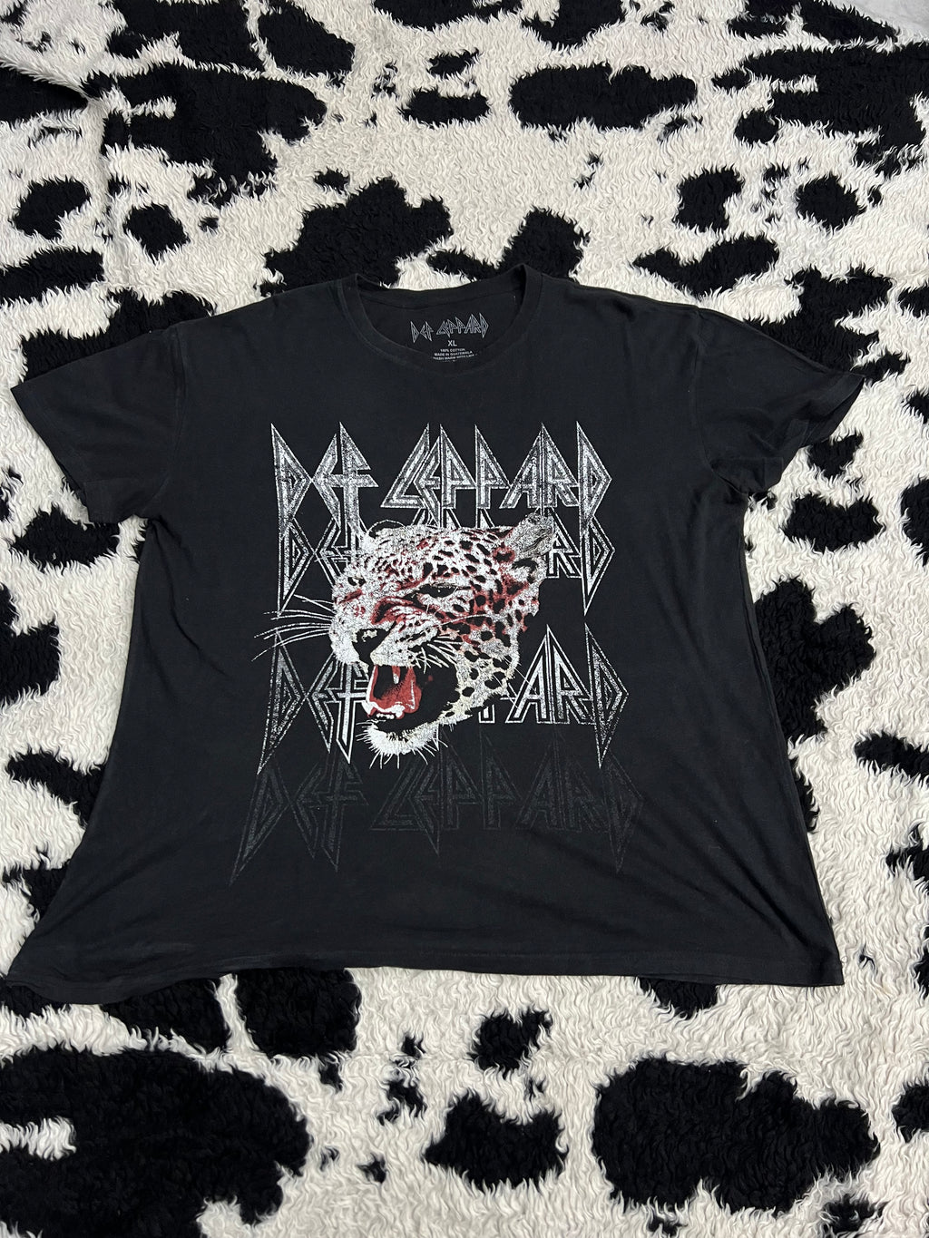 Def Leppard Band Tee (Extra Large)