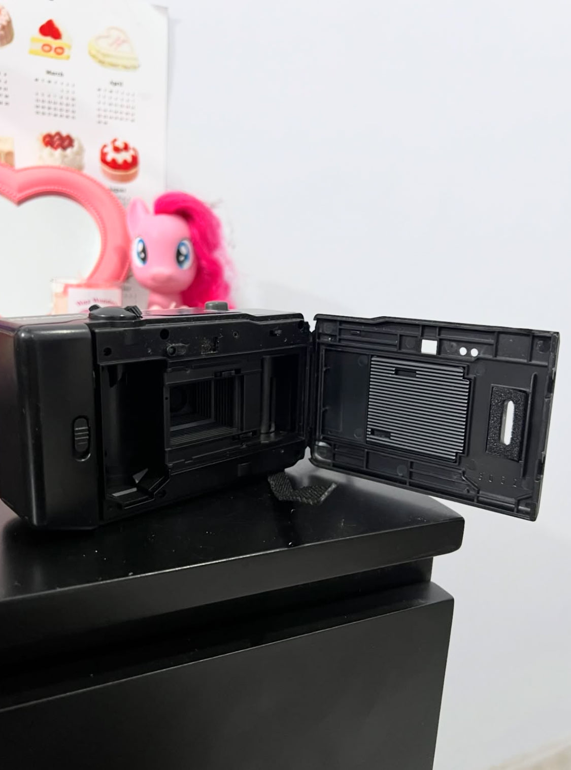 Vintage 90s Camera