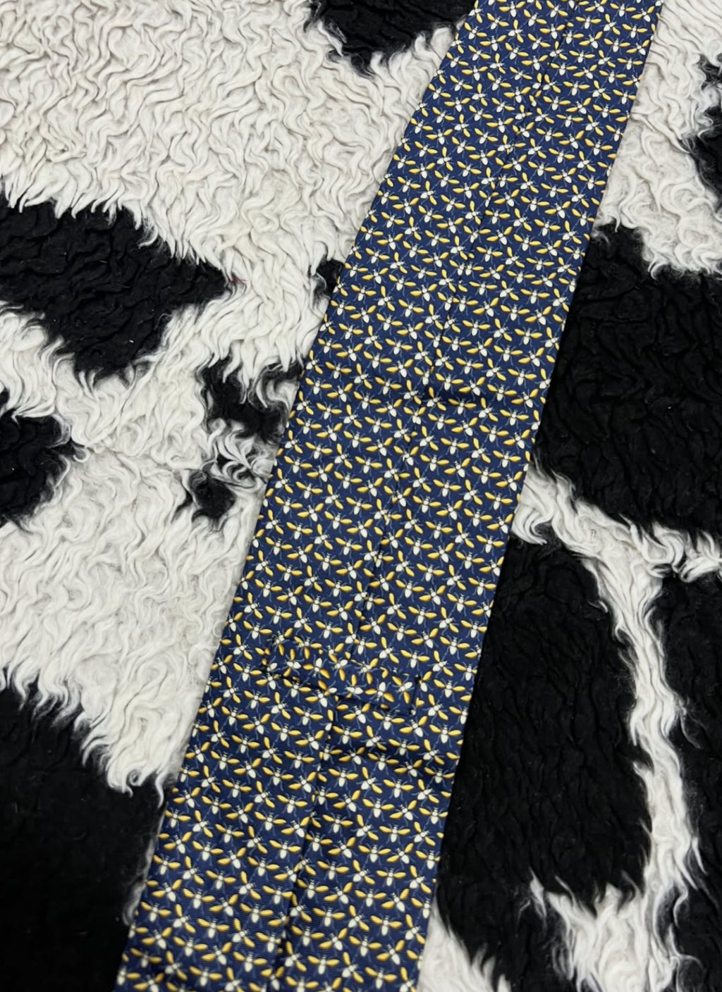 Bees Tie
