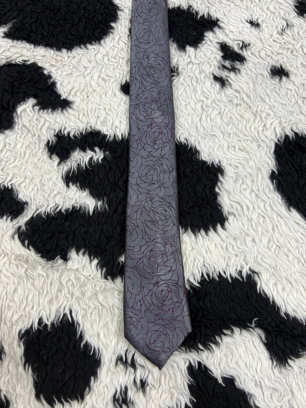 NM Grey & Purple Roses Embroidered Narrow Tie
