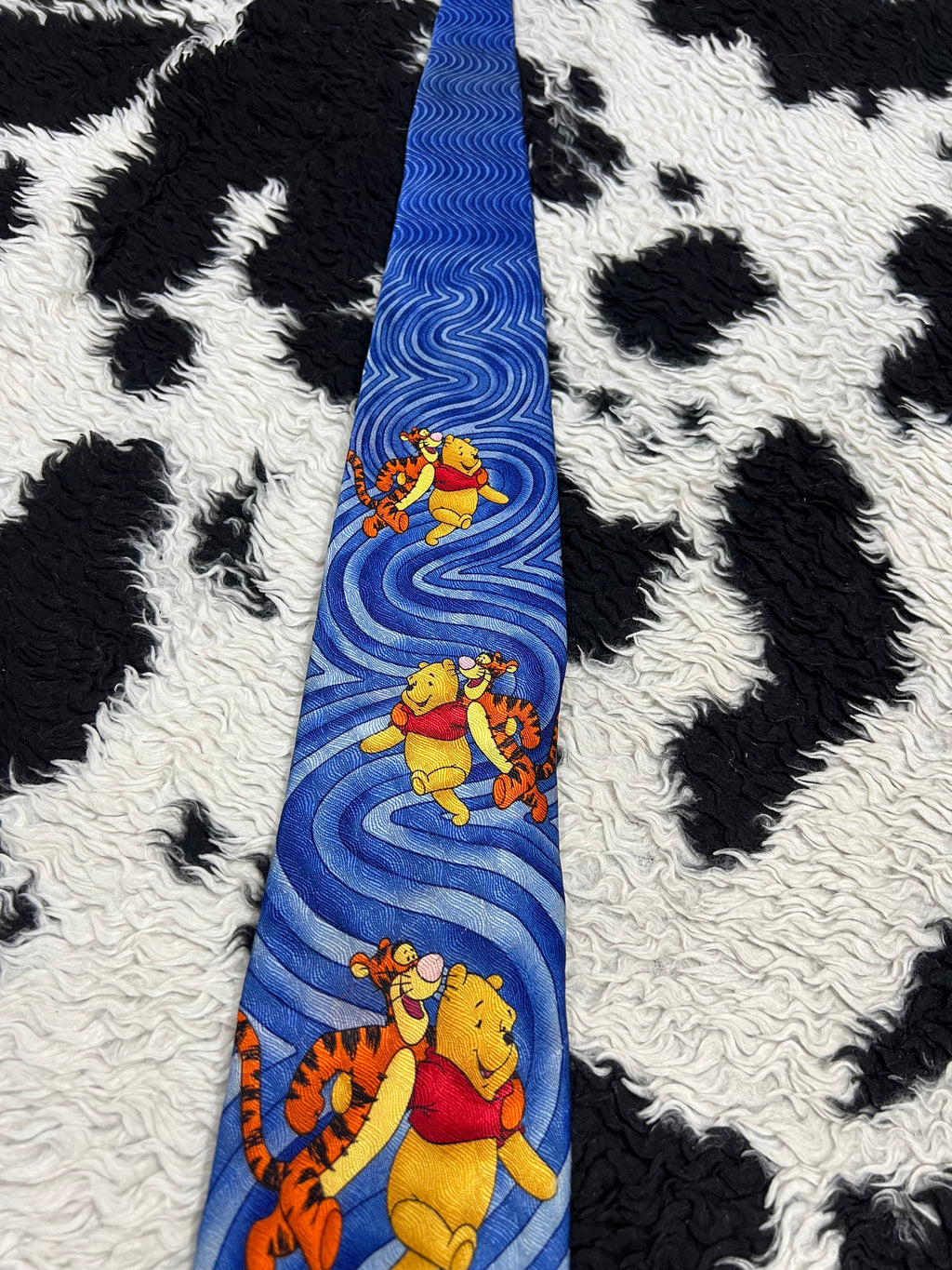 Winnie the Pooh & Tigger Tie