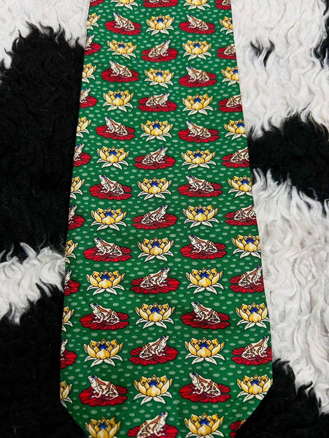 Frogs On Lily Pads Tie