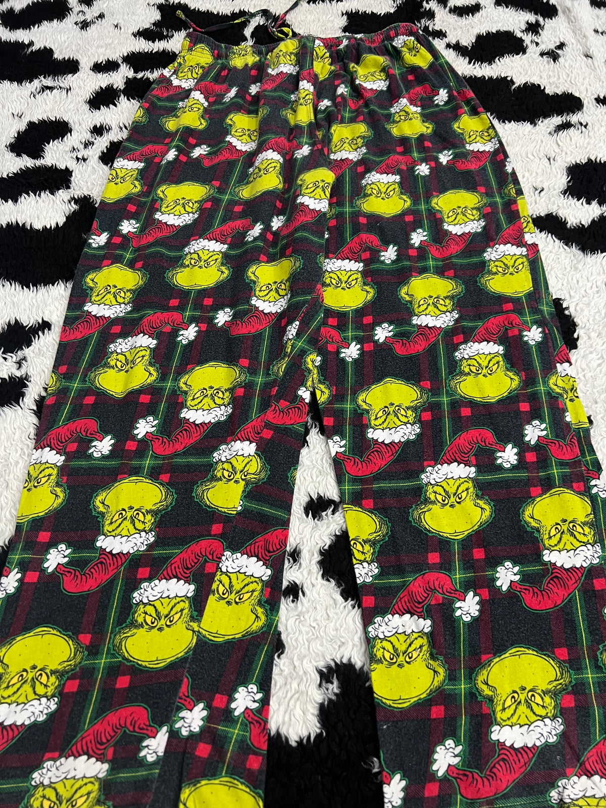 Dr. Seuss The Grinch PJs (Large)