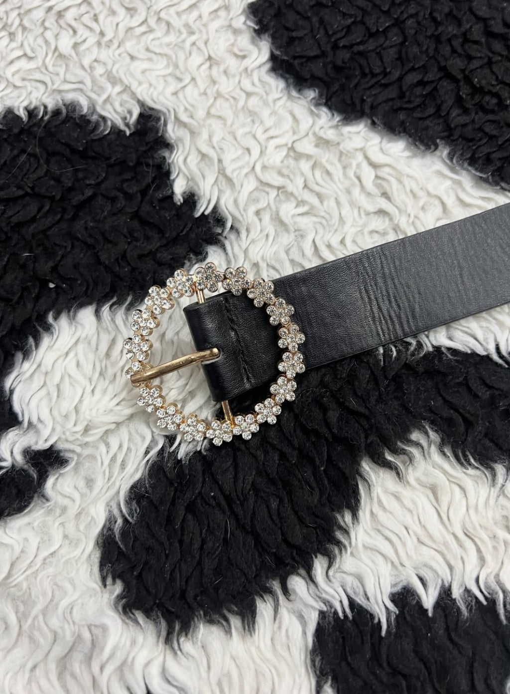 Floral Bedazzled Buckle Belt