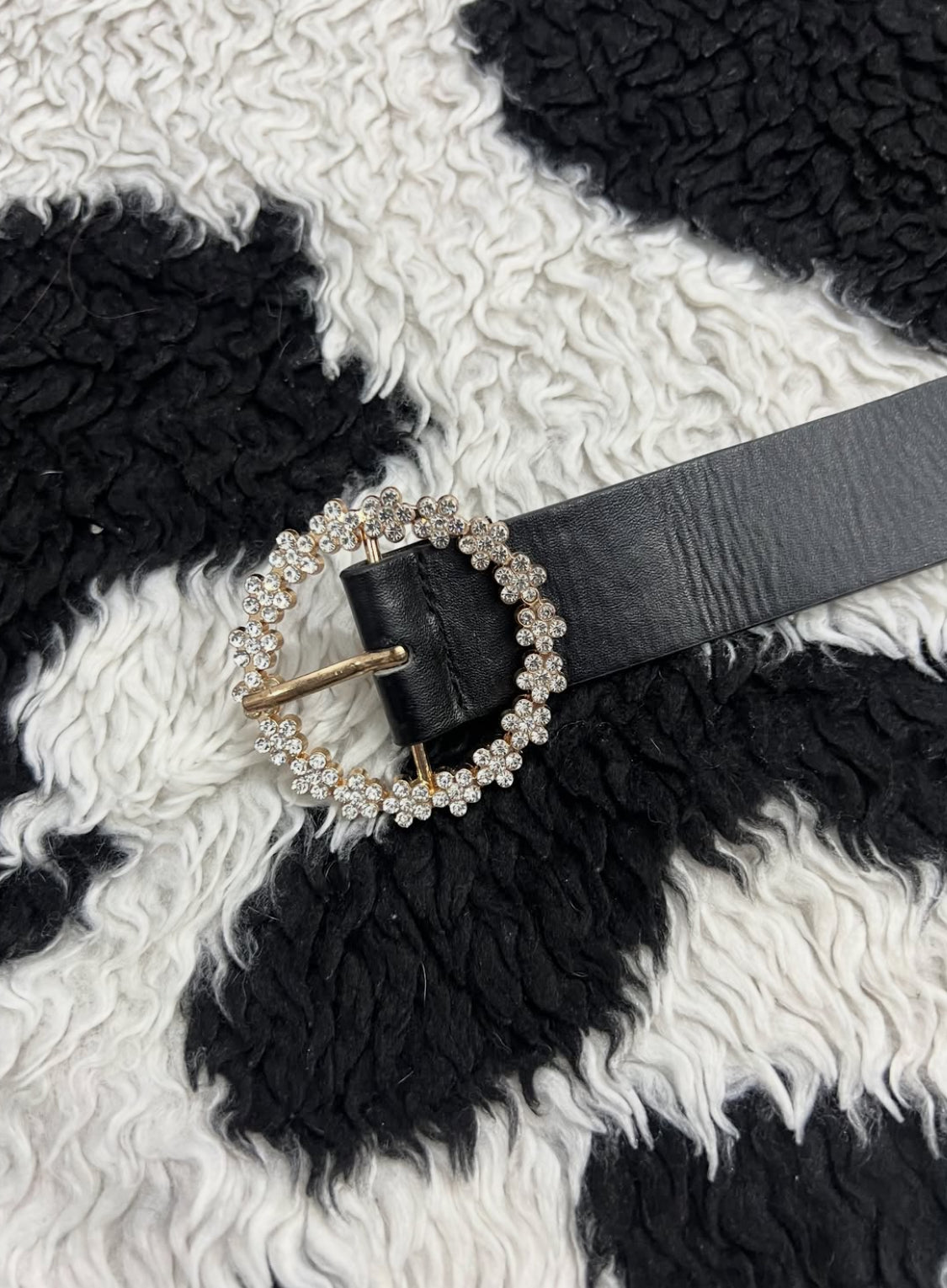 Floral Bedazzled Buckle Belt