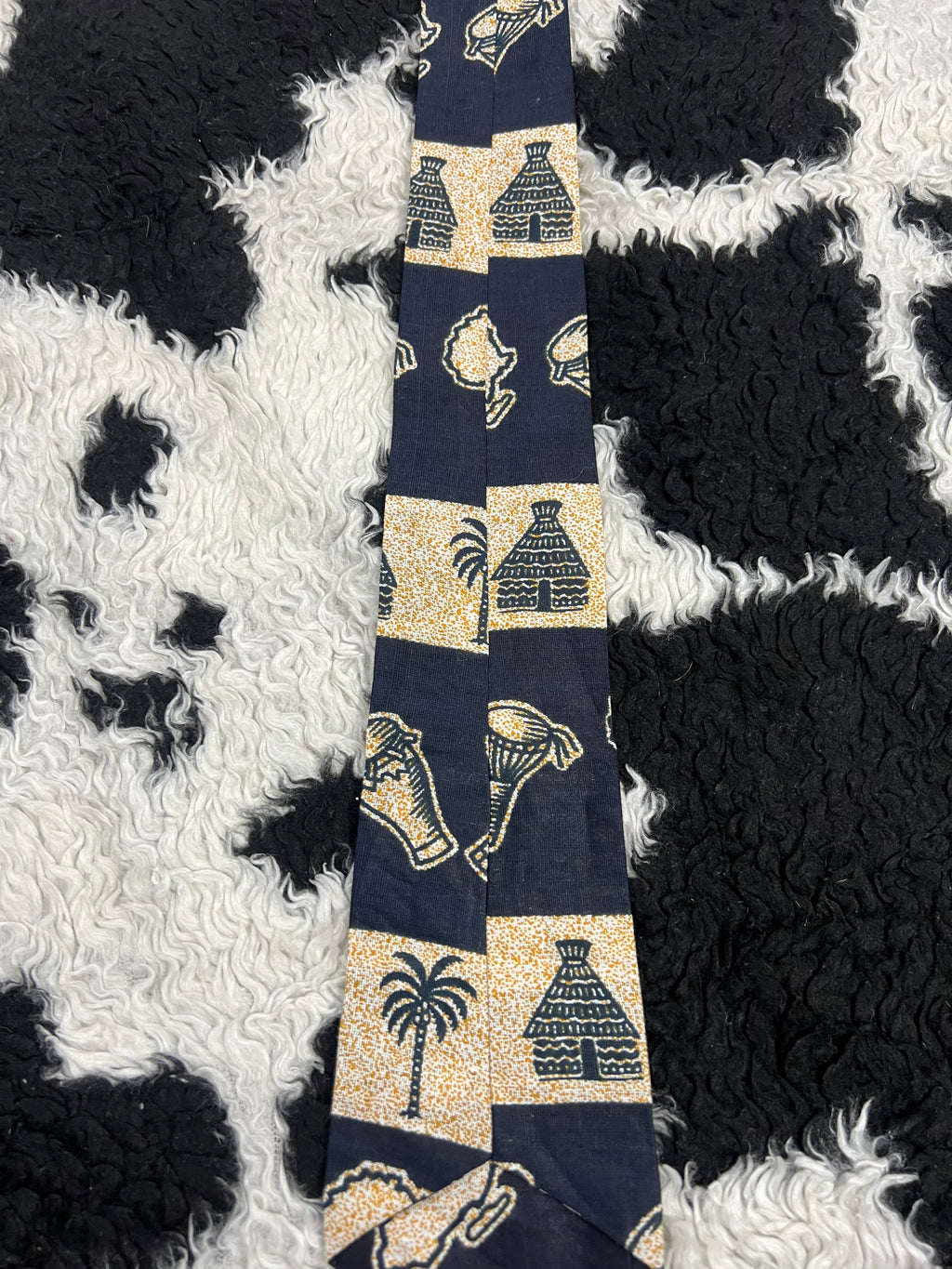 African Themed Graphic Tie