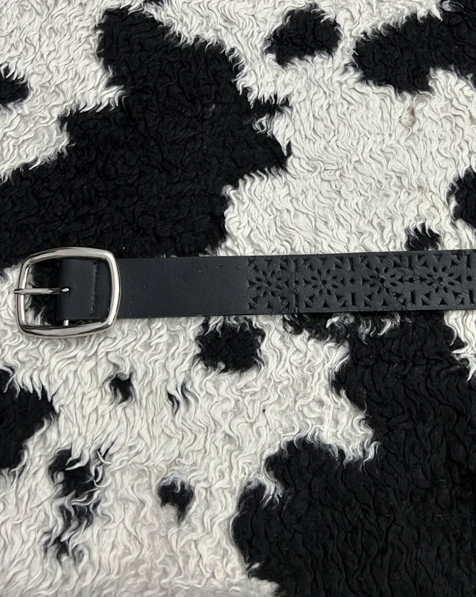 Black Carved Floral Holed Belt