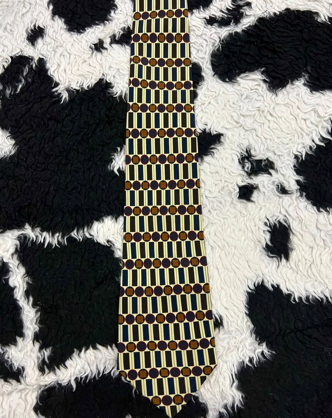 Brown Geometric Tie