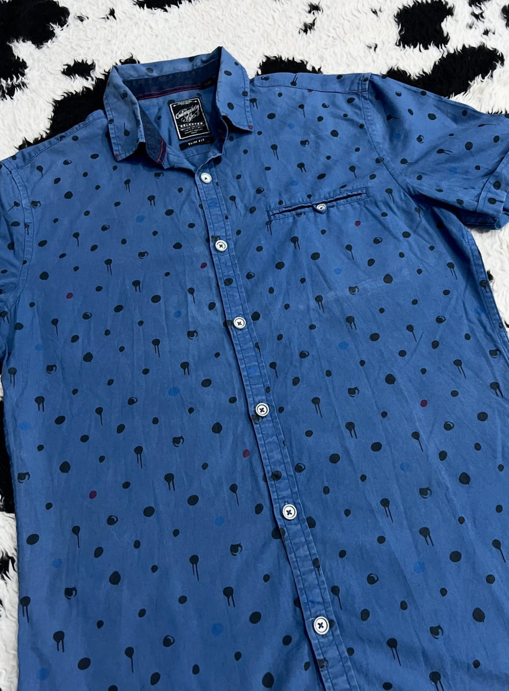 Contemporary Slim-Fit Blue Dotted Buttonup