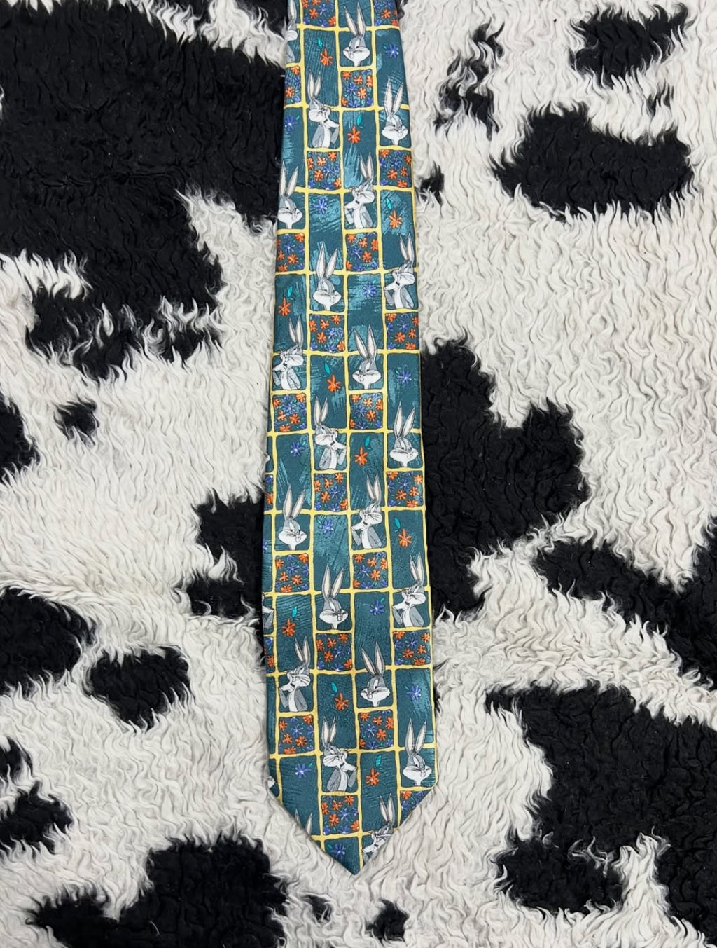 Vintage 1996 Looney Tunes Bugs Bunny Tie