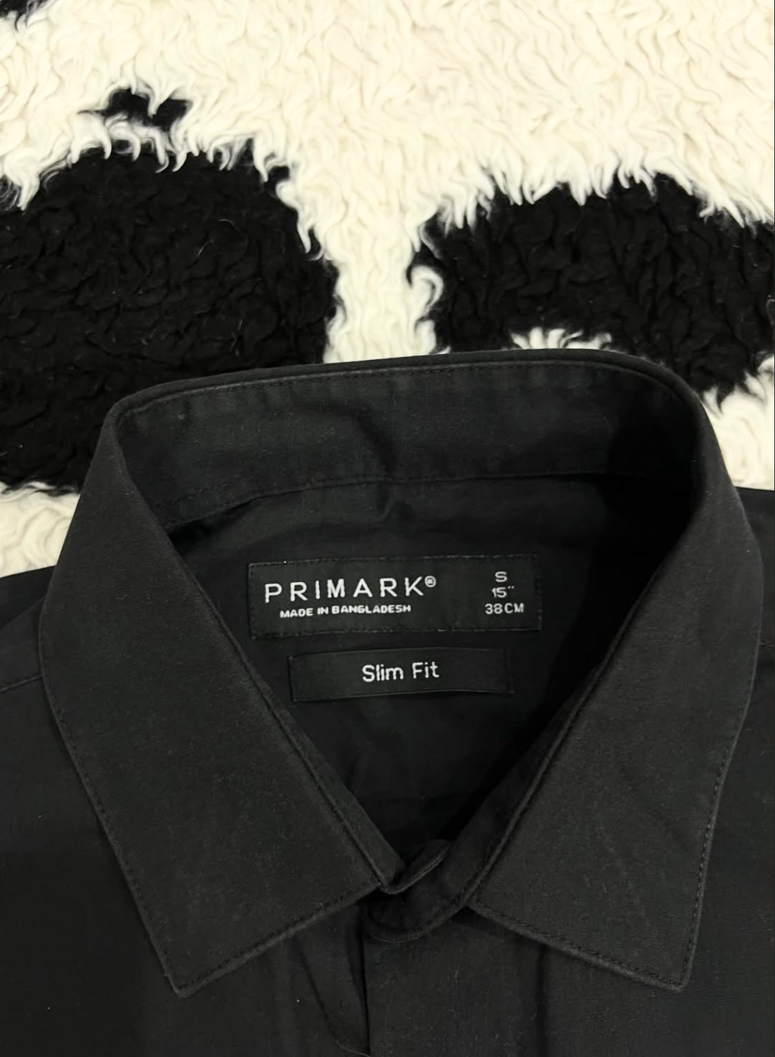Primark Slim-Fit Black Buttonup