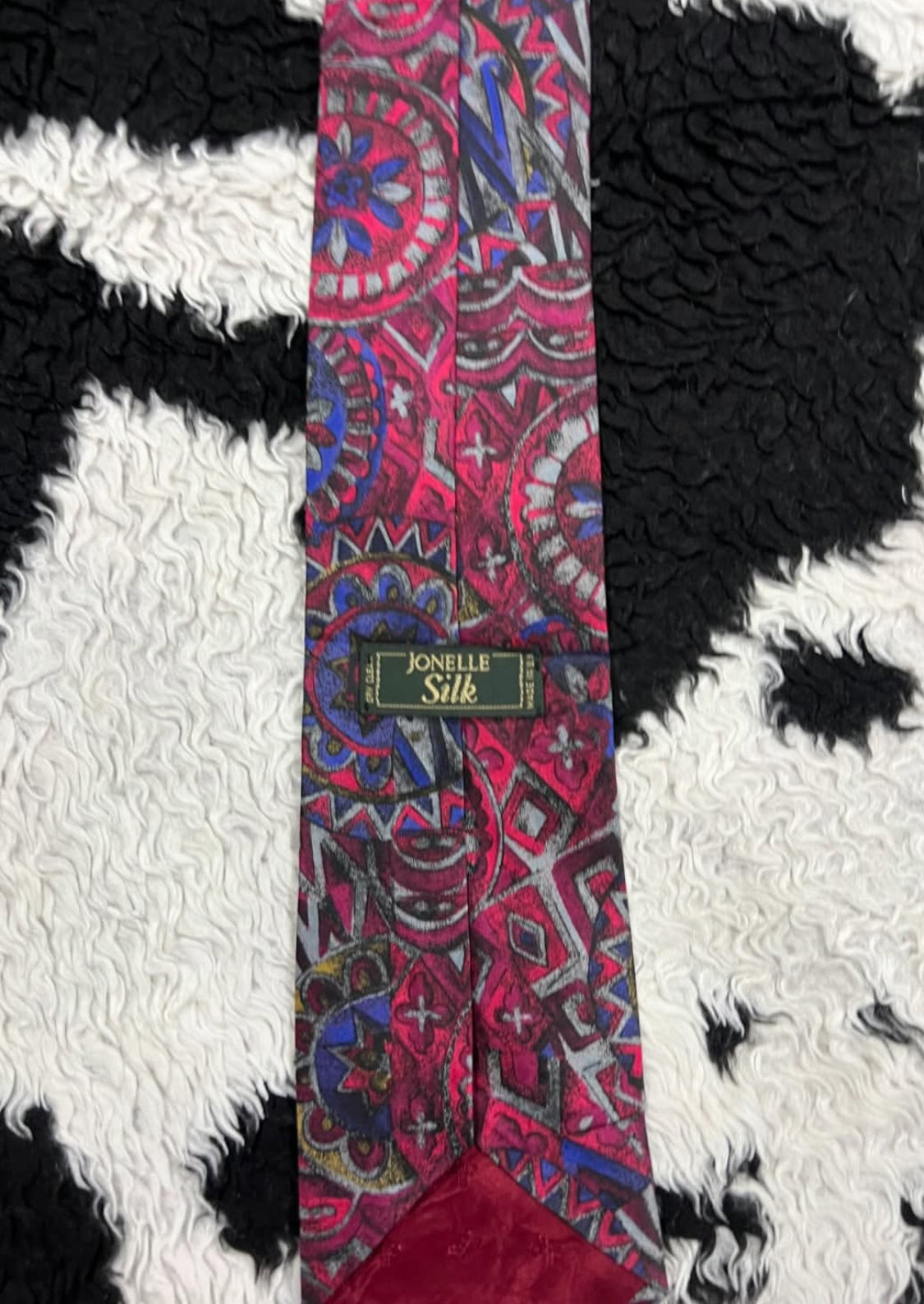 Jonelle Abstract Tie