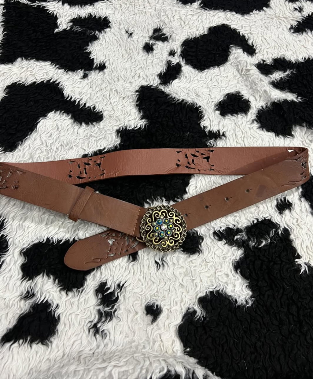 Bedazzled Circular Buckle Belt