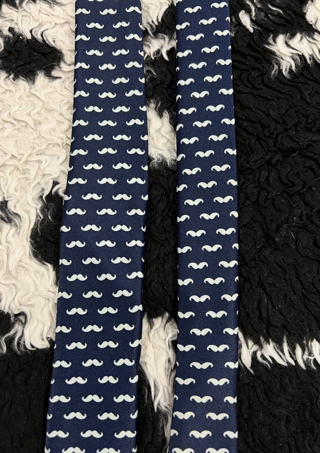 H&M Narrow Mustache Tie