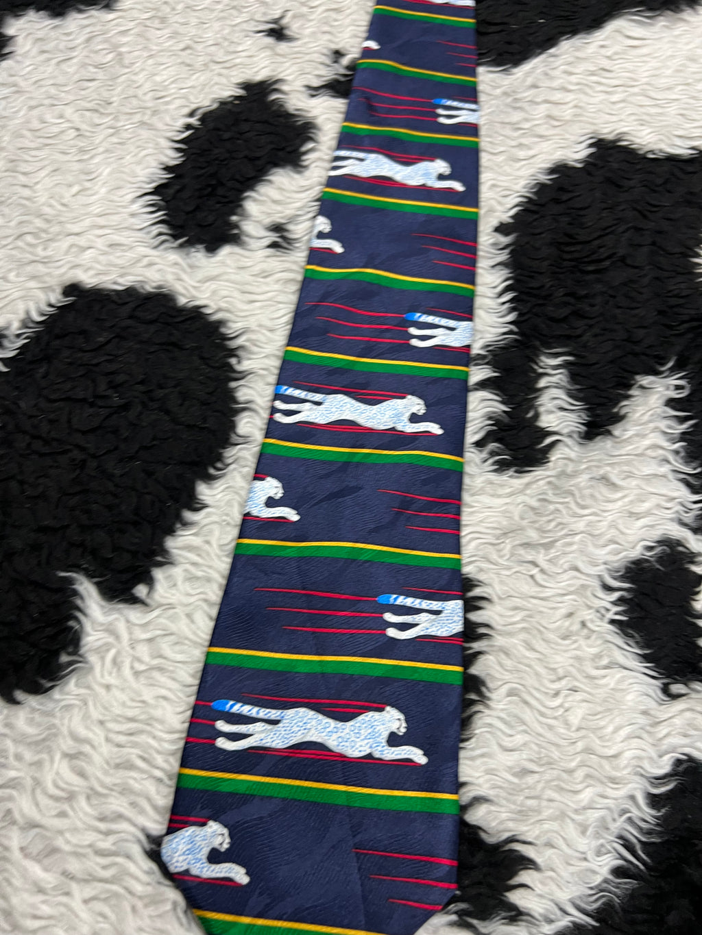 Running Cheetah Tie