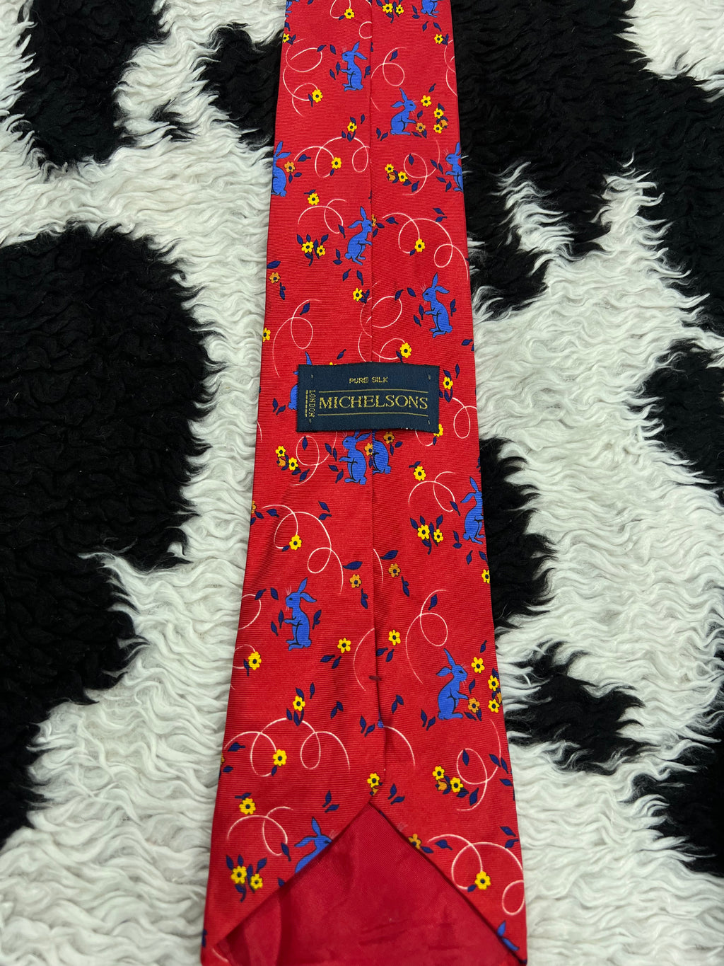 Bunnies in Flowers Tie
