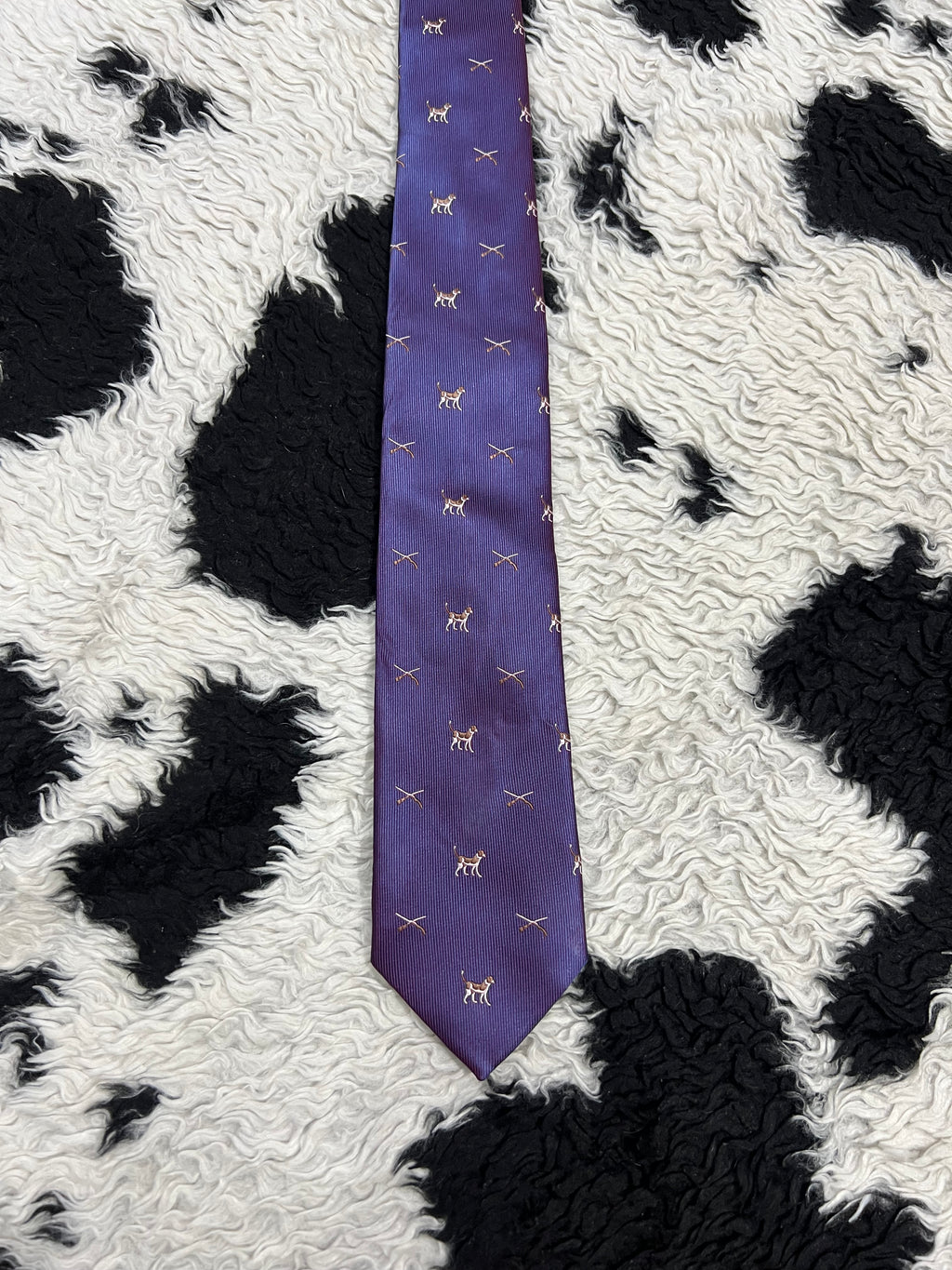 Dogs & Rifles Embroidered Tie