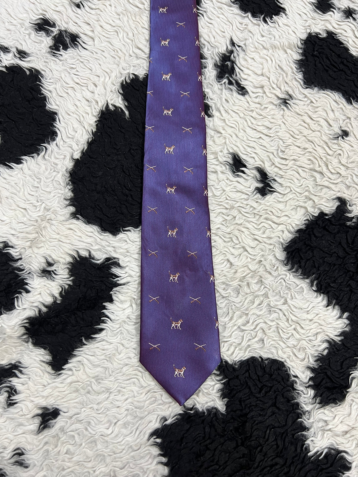 Dogs & Rifles Embroidered Tie