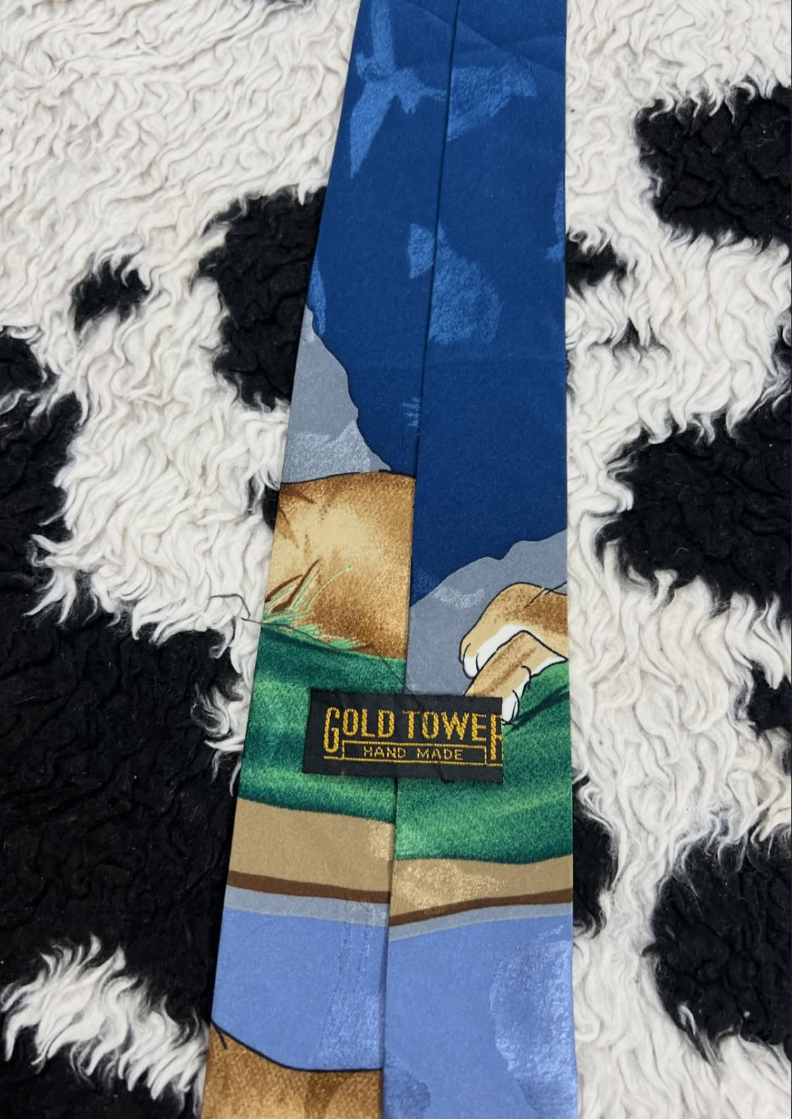 Double-Textured Lioness Tie