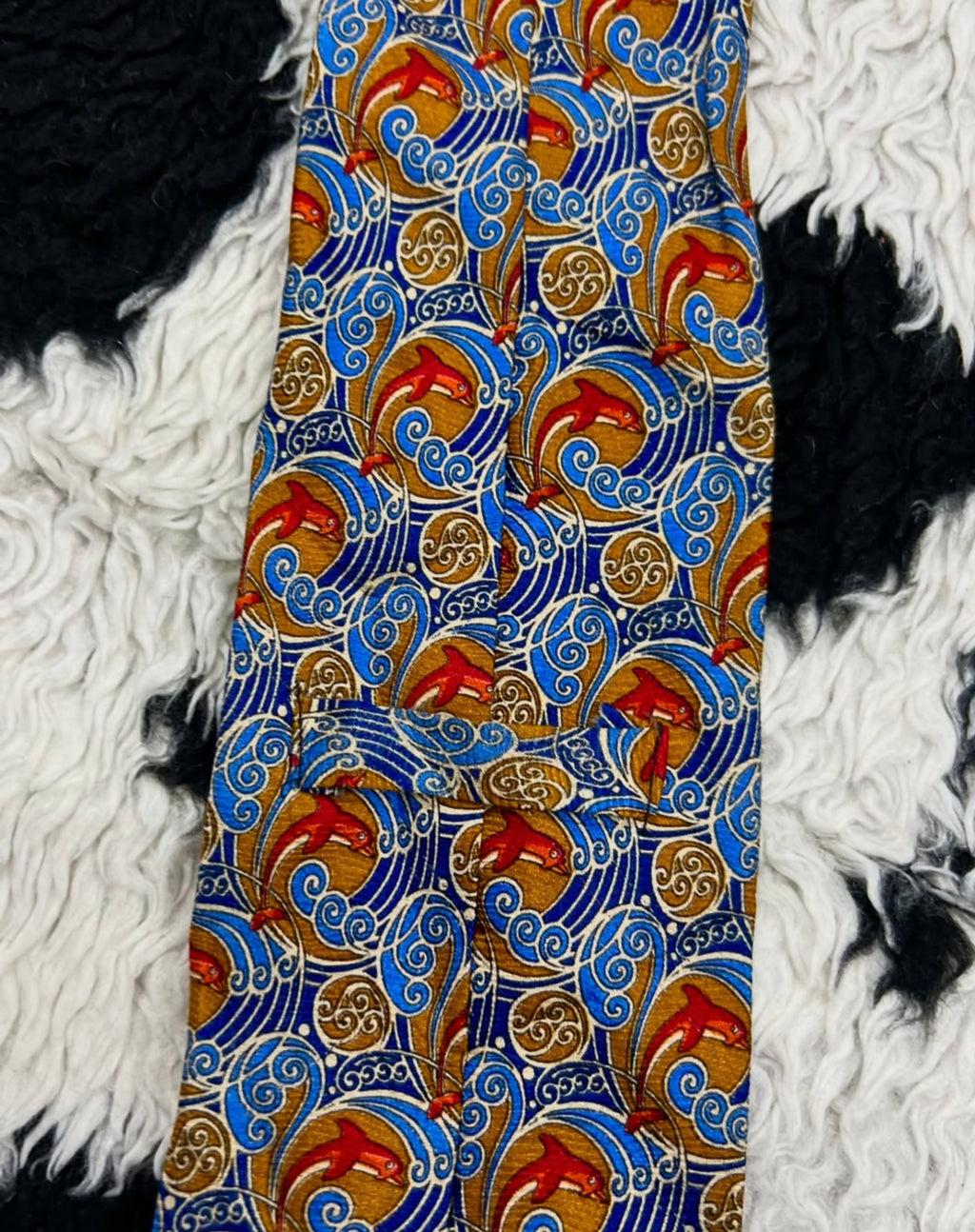 Dolphins & Waves Tie