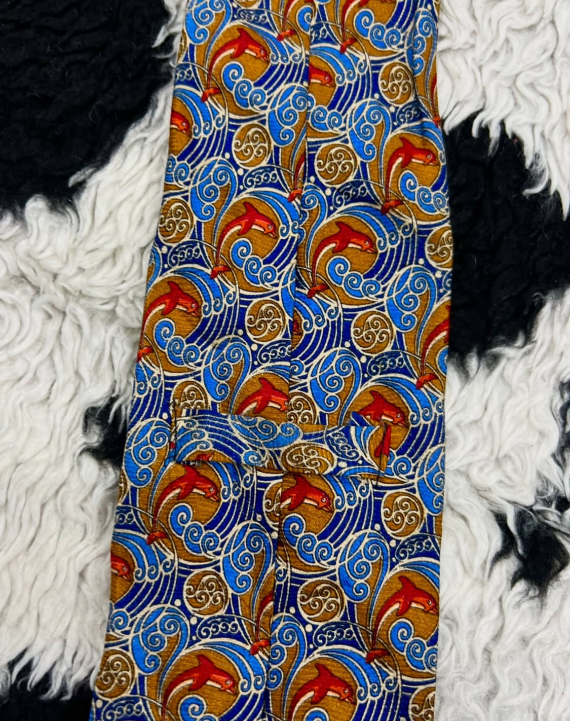 Dolphins & Waves Tie