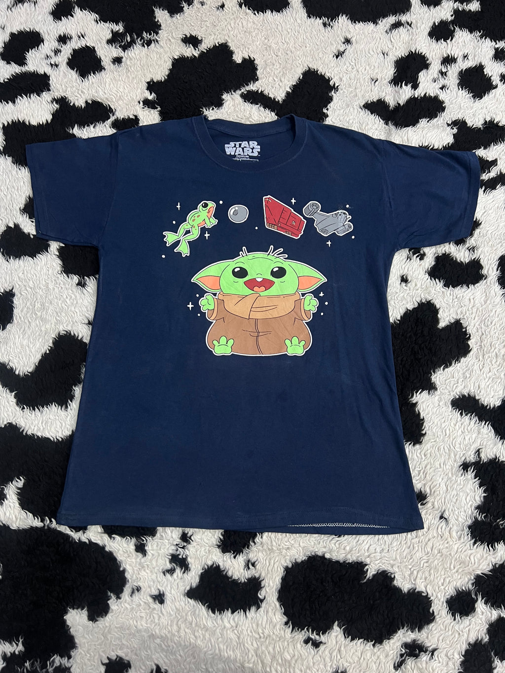 Star Wars Baby Yoda Tee (Large)