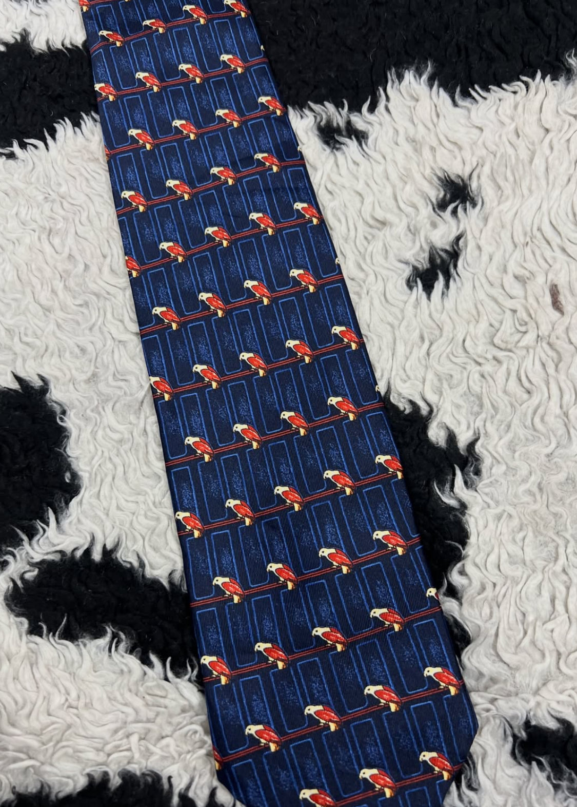 Parrots Tie