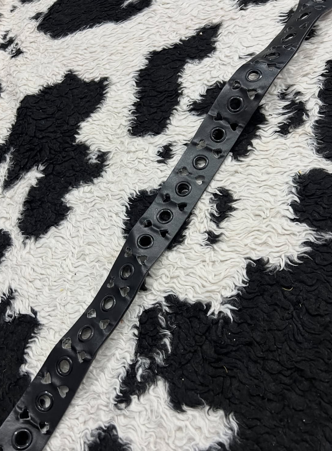 Black Hearts Holed Belt
