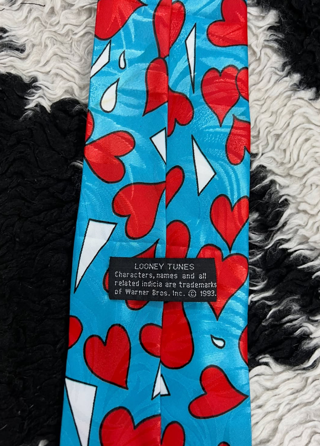 Vintage 1993 Daffy Duck in Love Tie
