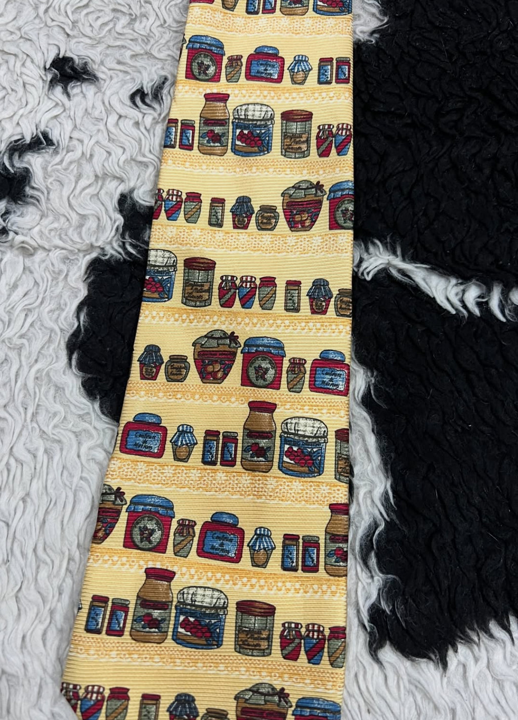 Jams Inventory Tie