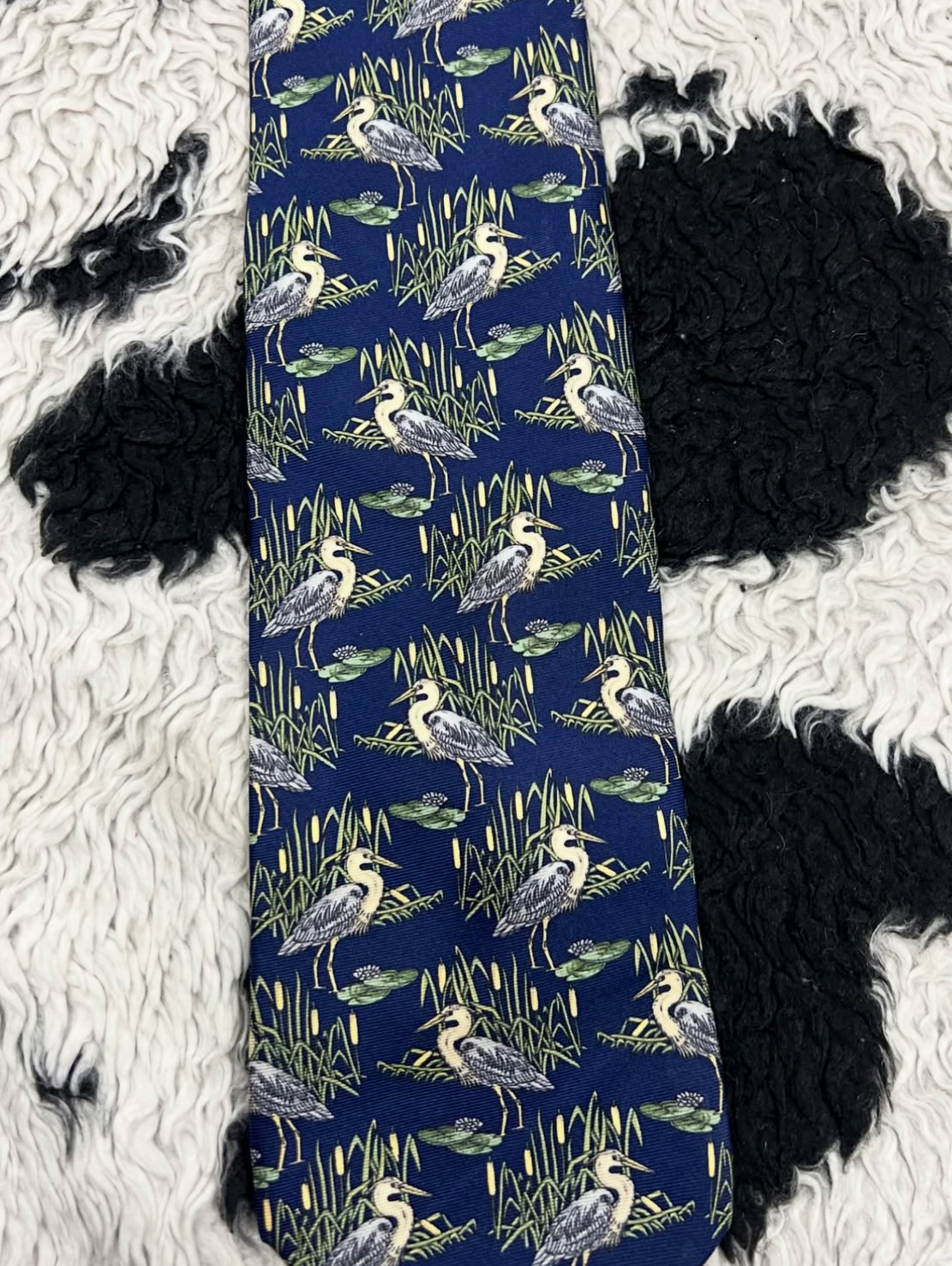 Crane in Pond Tie