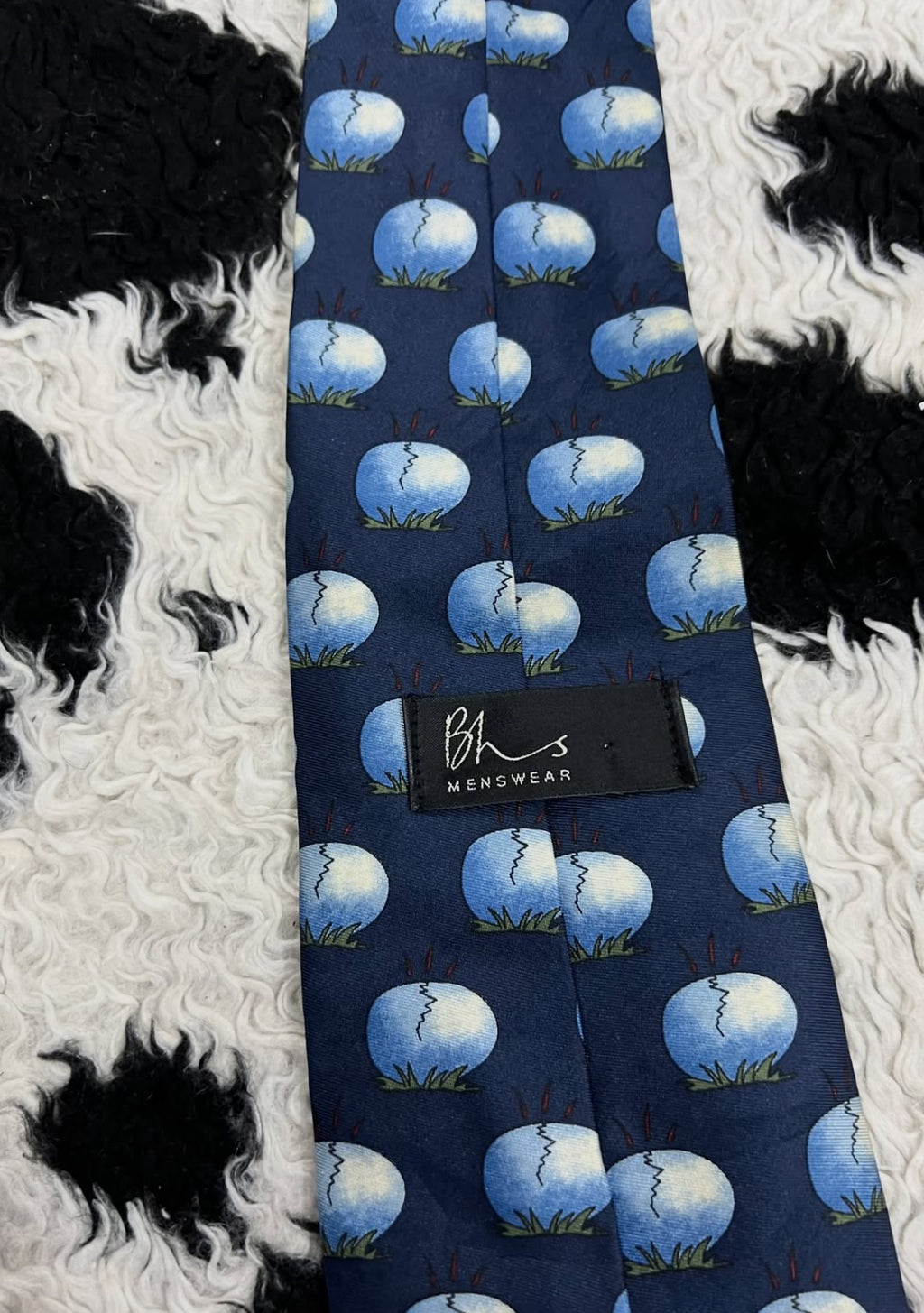 Hatching Eggs Tie