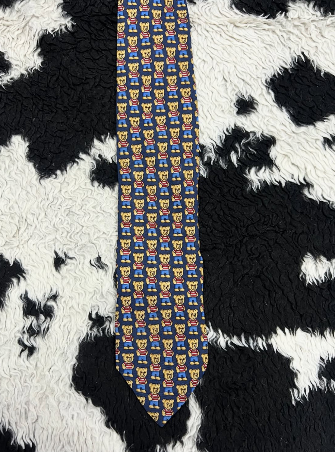 Dressed Up Bears Tie