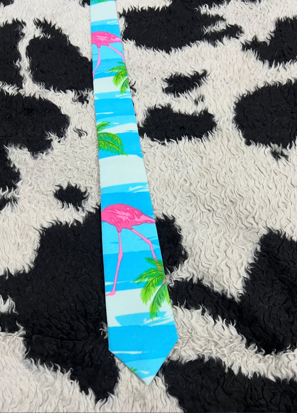 Flamingos at the Beach Narrow Tie