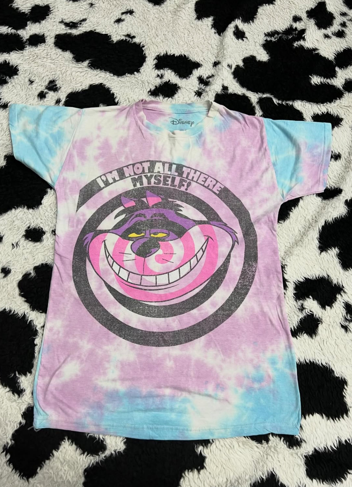 Disney Cheshire Cat "I'm not all there myself" Tee (Medium)