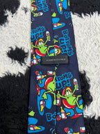 Bottoms Up Frog Tie