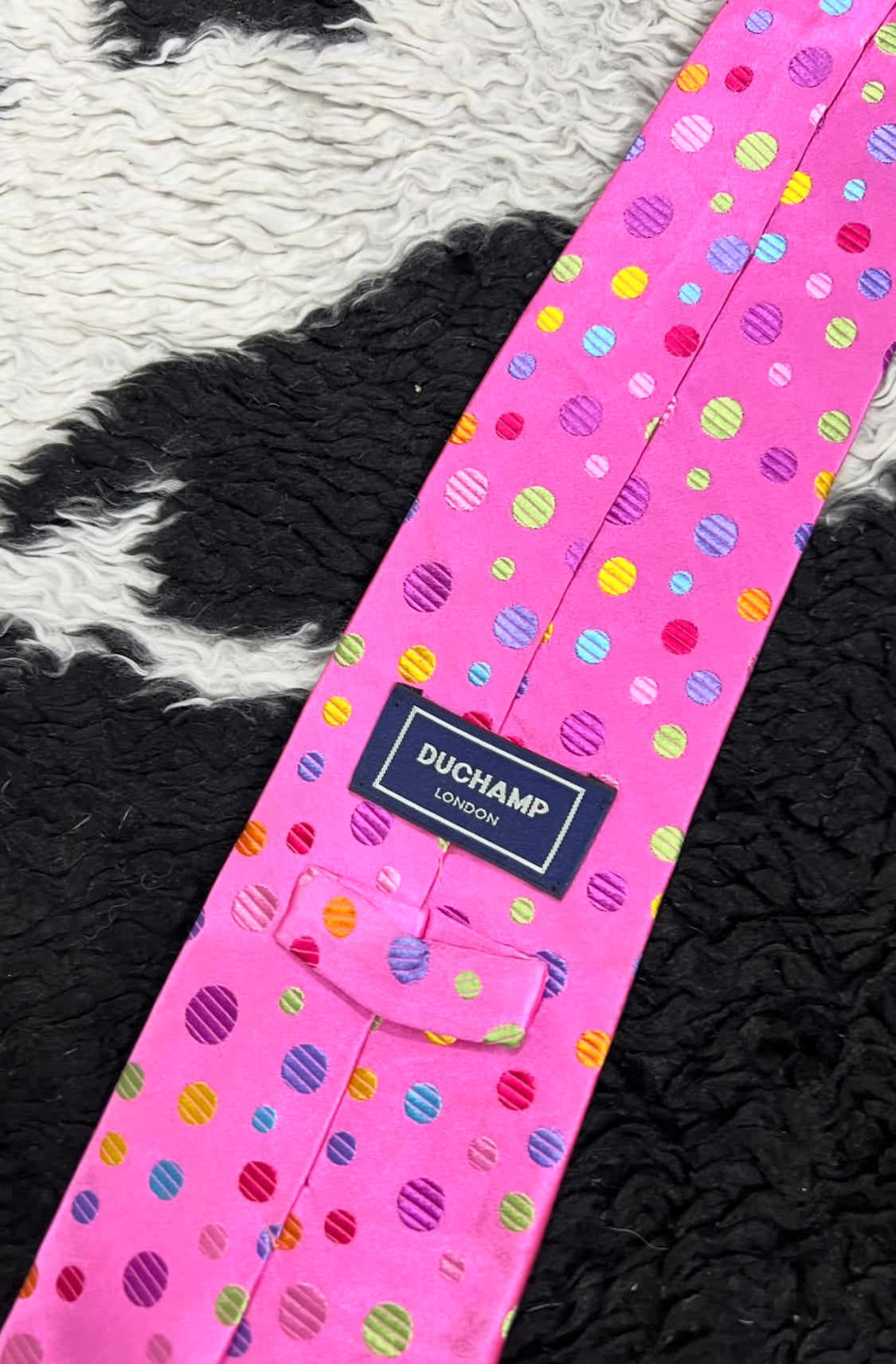 Vibrant Pink Embroidered Dotted Tie