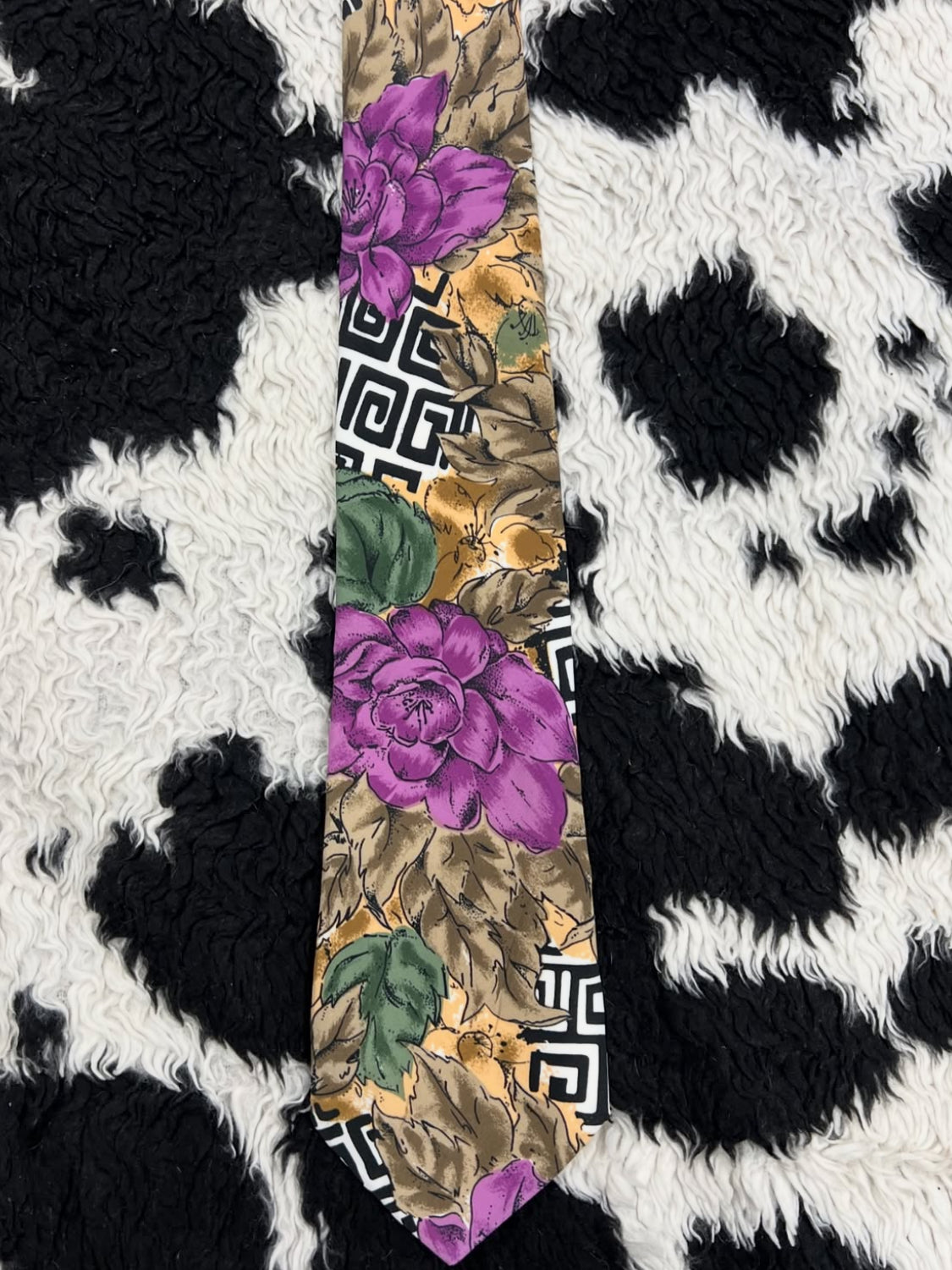 Purple Flowers Graphic Tie