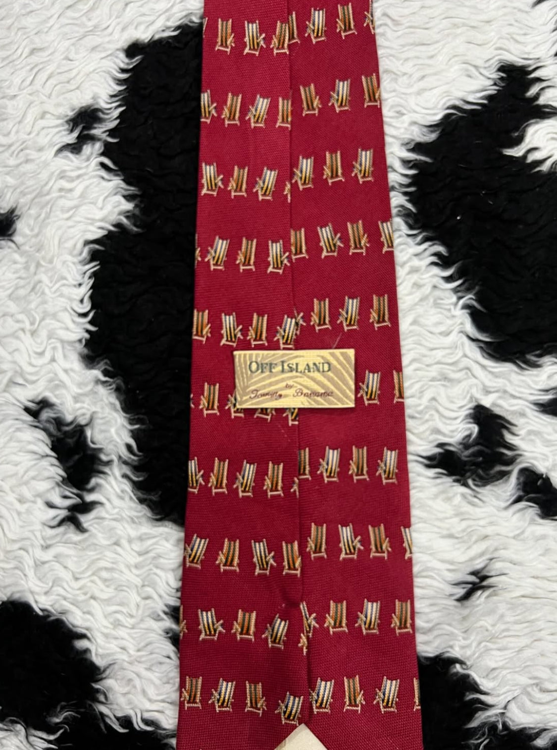 Off Island Beach Chairs Tie