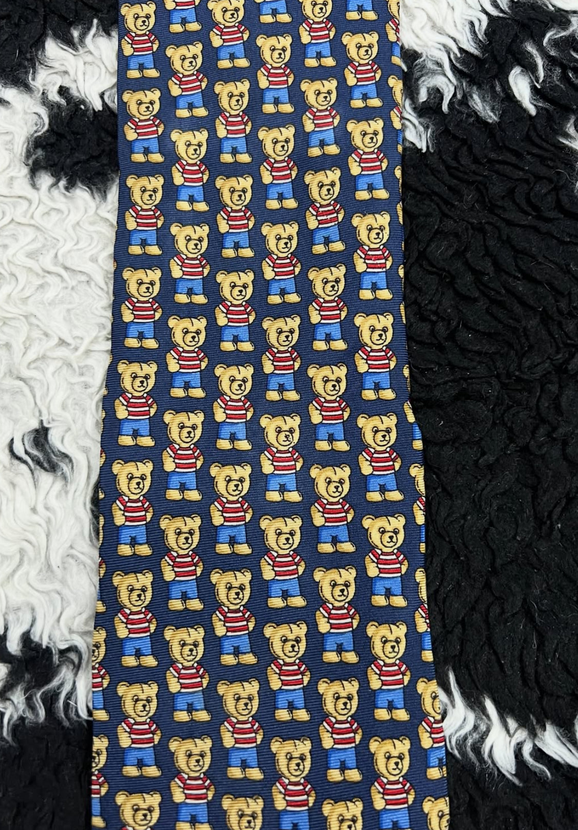 Dressed Up Bears Tie