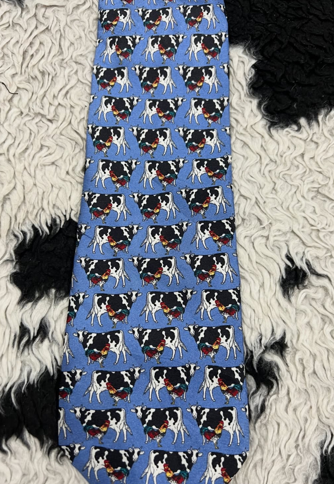 Cows & Roosters Tie
