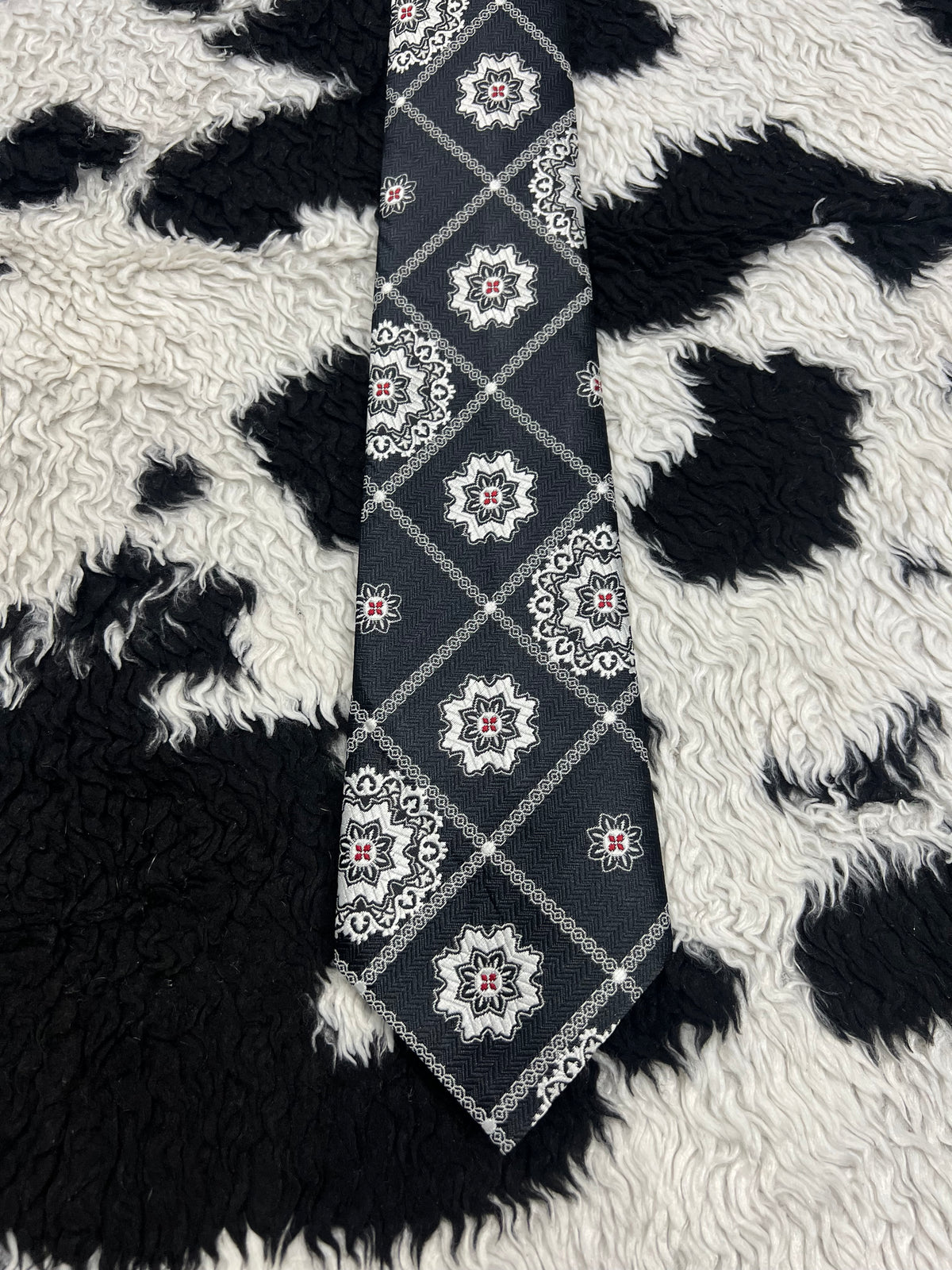 Keynote Black & White Embroidered Tie