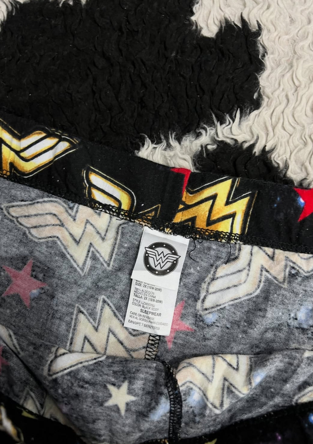 DC Wonder Woman PJs (Large / Extra Large)