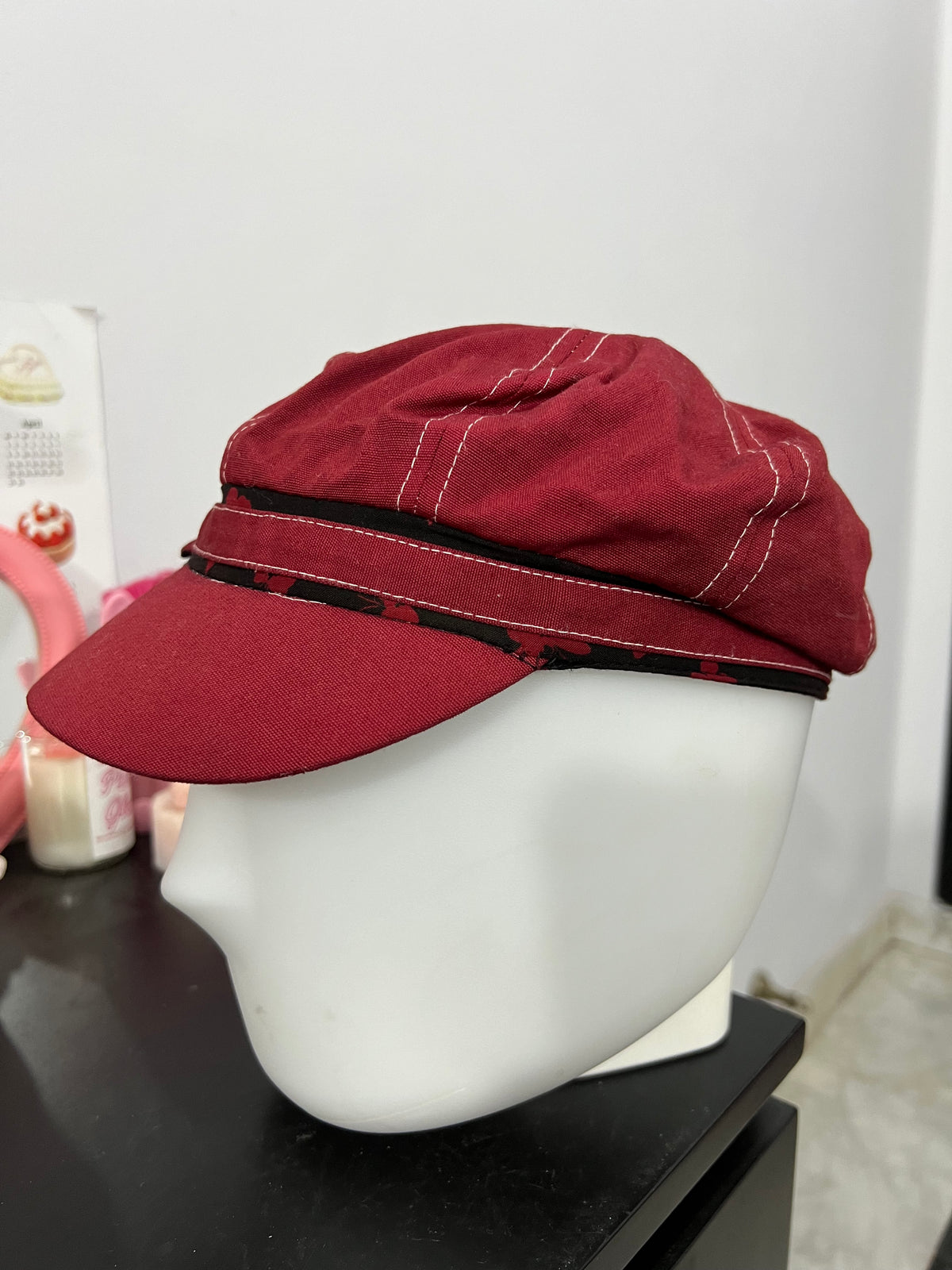 V&D Bow Red Cap