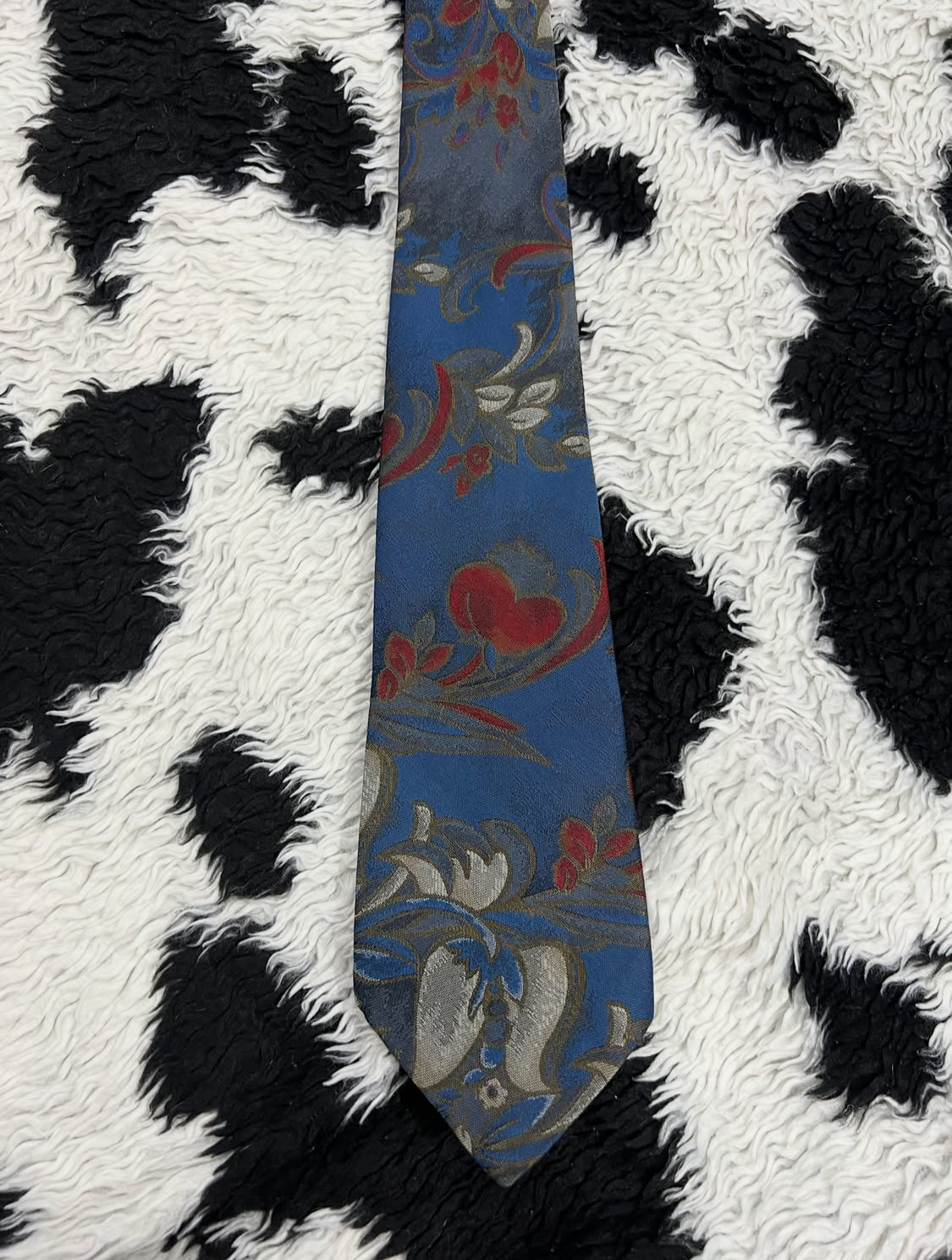 New World Blue Floral Embroidered Tie