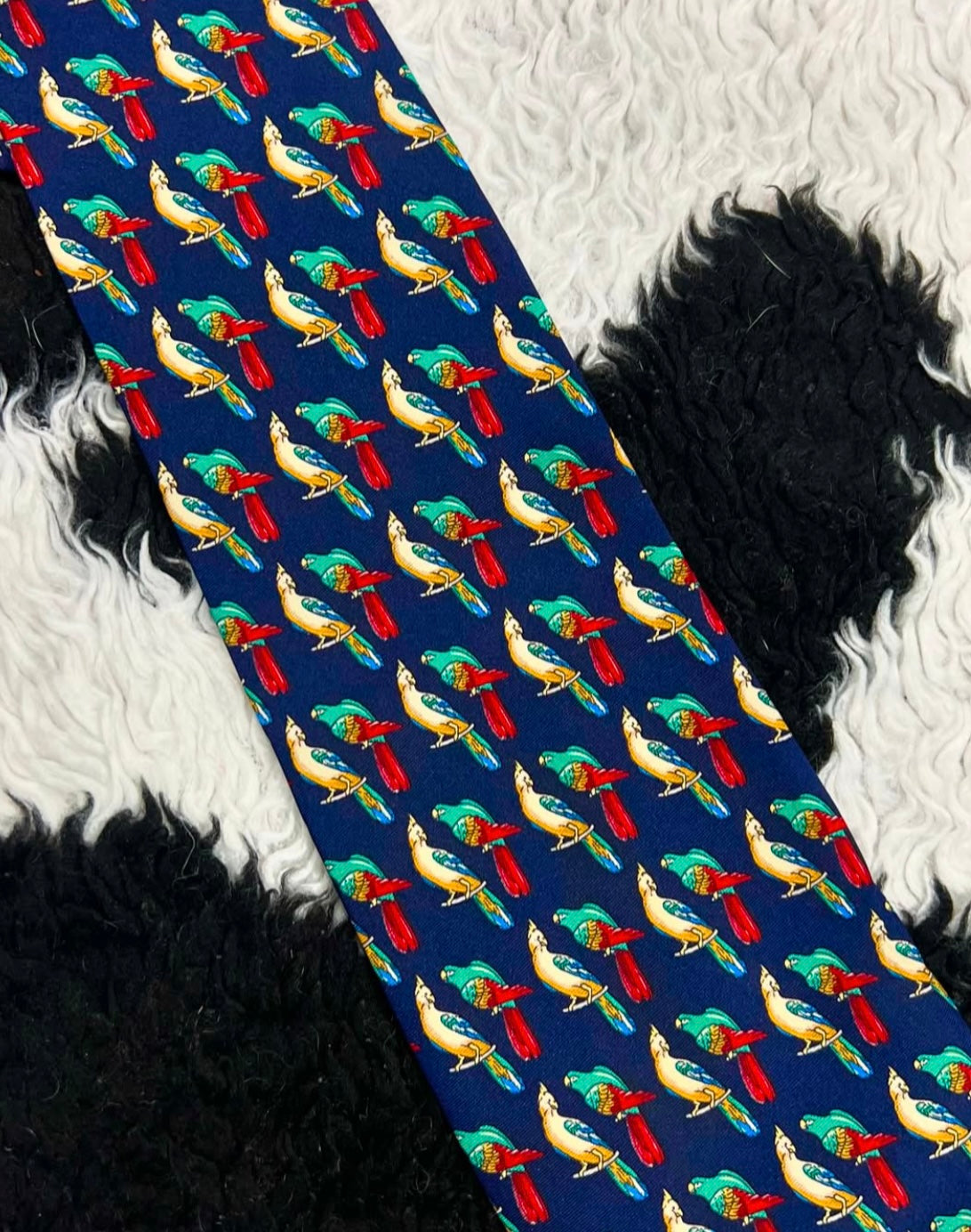 Blue Parrots Tie