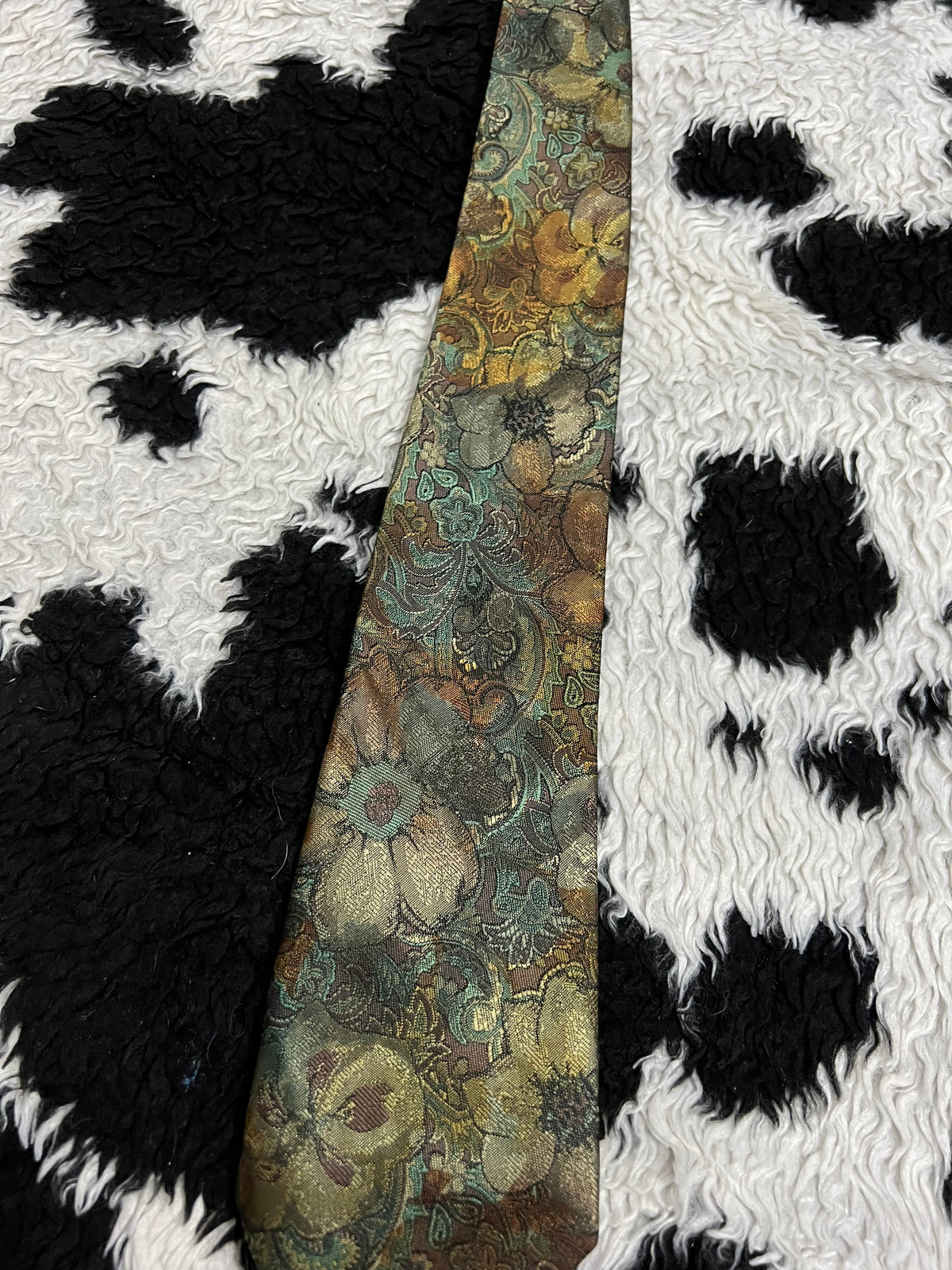 Woods & Gray Floral Tie